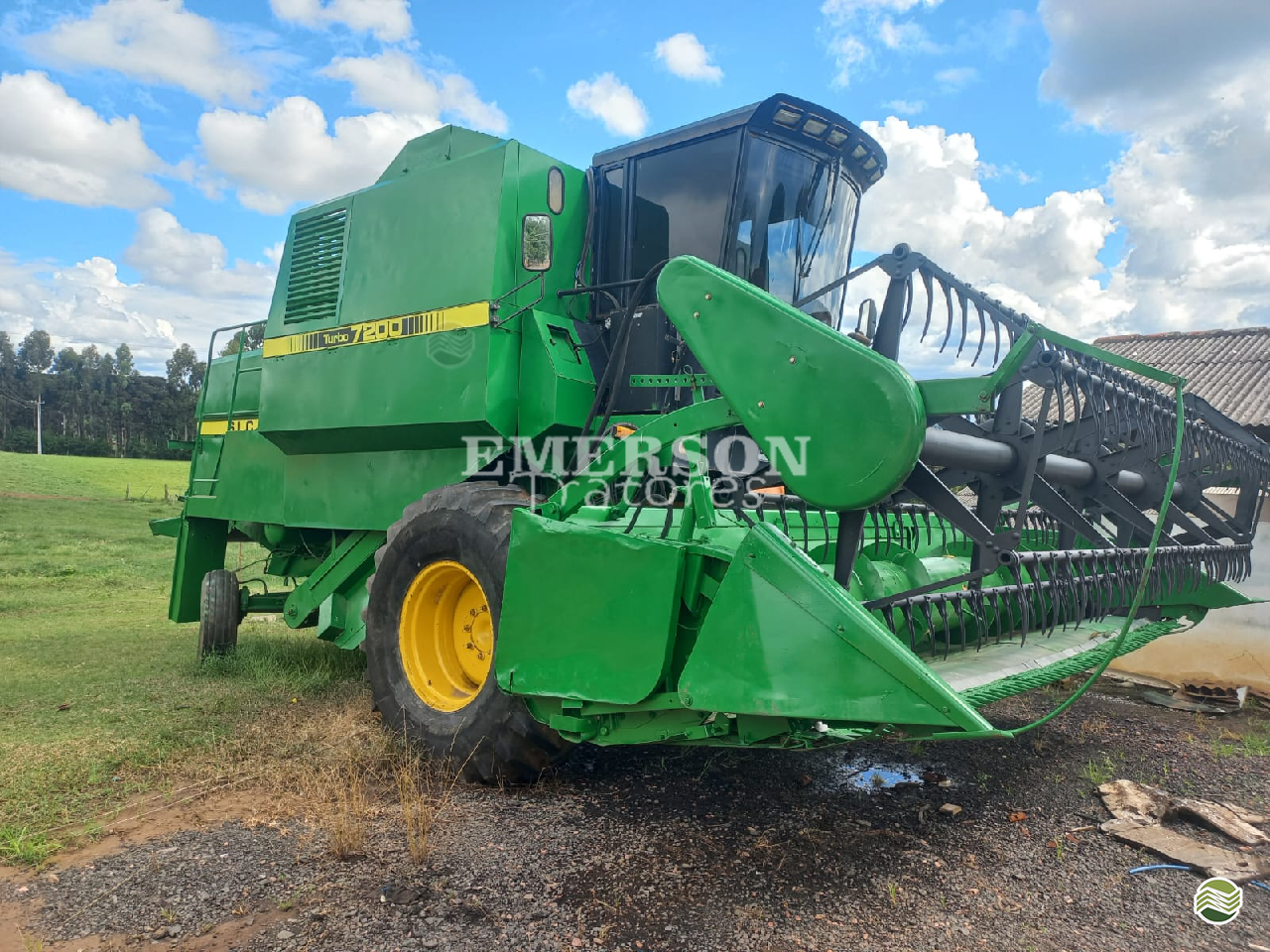 COLHEITADEIRA JOHN DEERE SLC 7200 Emerson Tratores PONTA GROSSA PARANÁ PR
